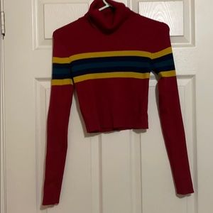 Turtle neck crop top